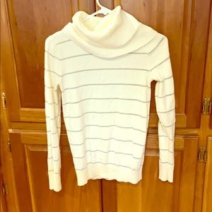 Women’s LOFT sweater XS